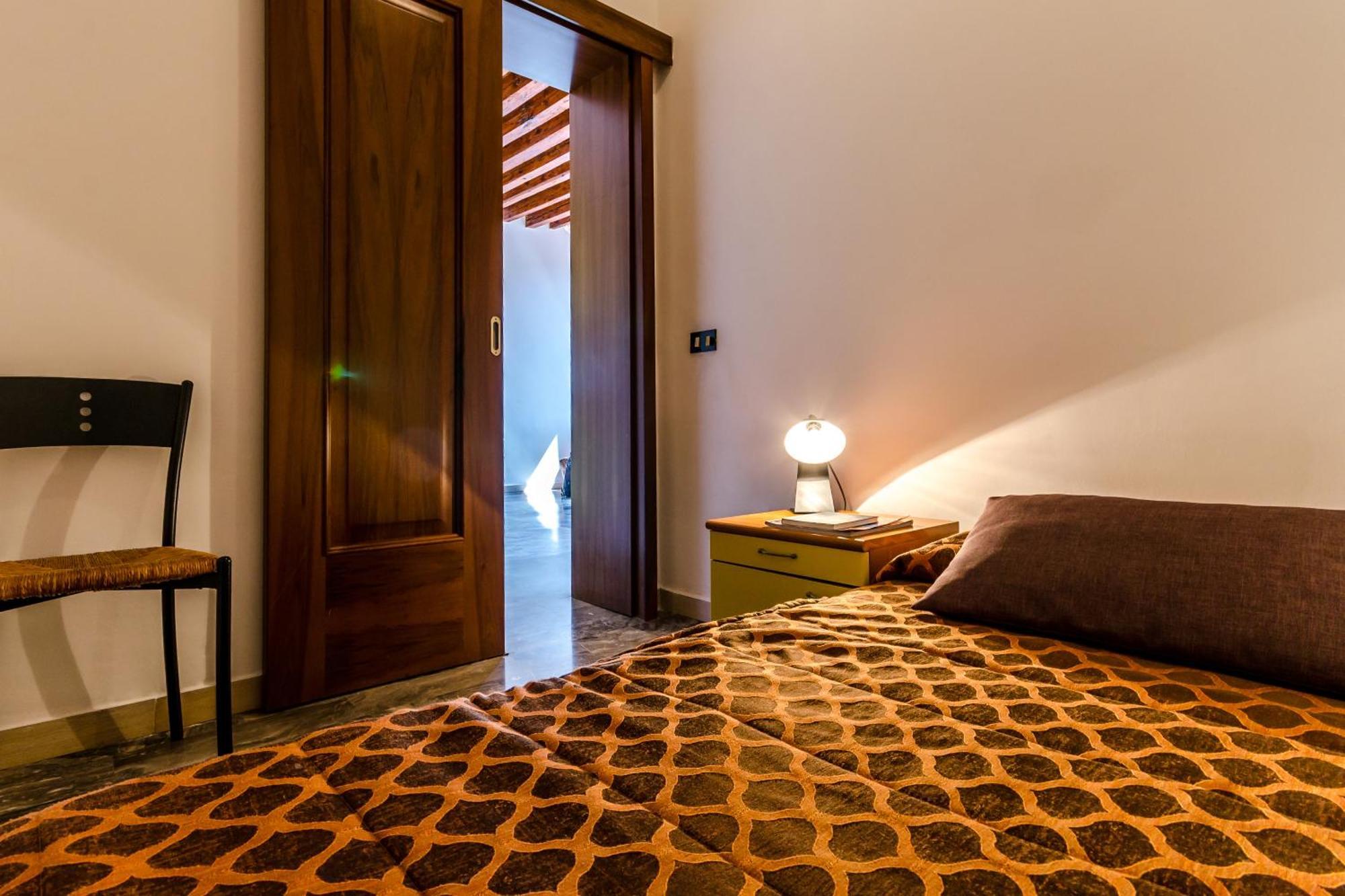 Apartment (8 Adults) - Separate Building,784152708:JPEG